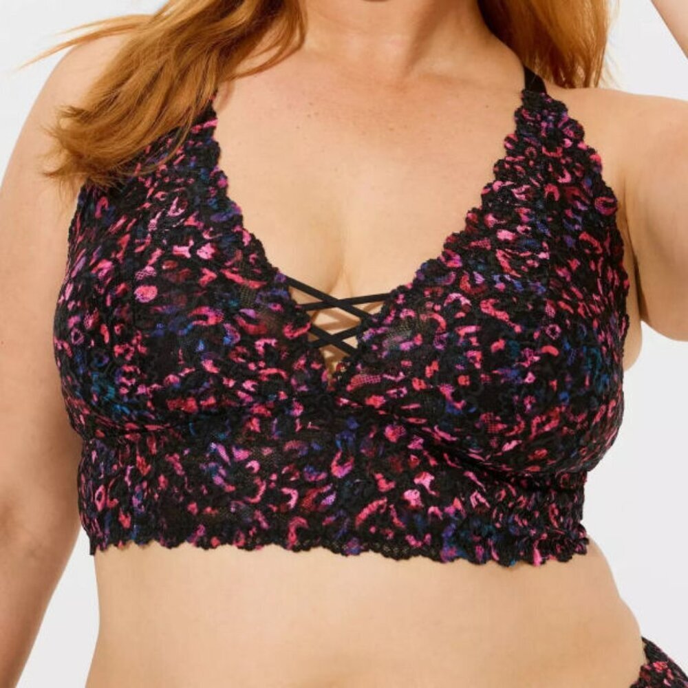 Torrid Mesh Lace Bralette Size 2X No Wire Crop Top Dark Floral Whimsigoth Baddie